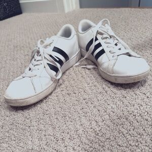 Adidas Sneakers Size 7.5